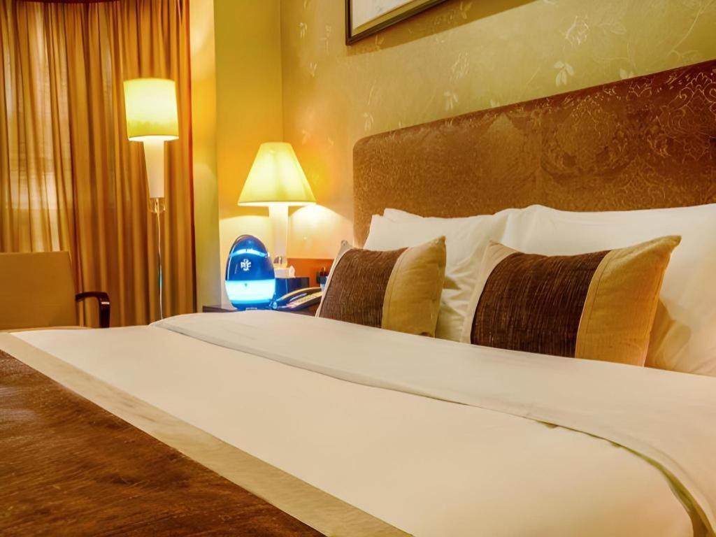 Eurasia International Hotel Dongguan  Luaran gambar