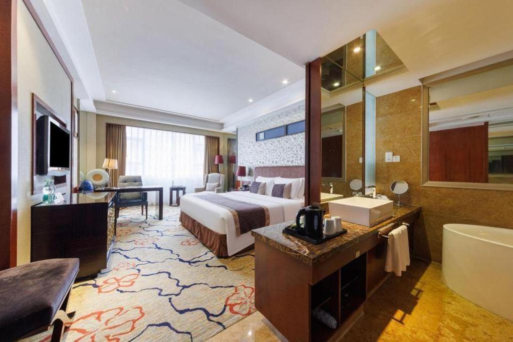 Eurasia International Hotel Dongguan  Luaran gambar
